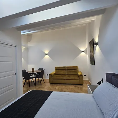 Brunaccini Apartment *